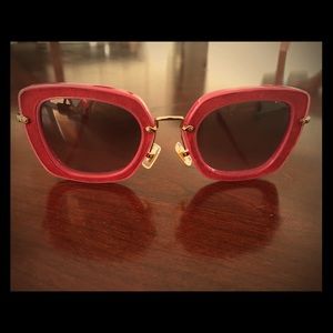 Min Miu Sunglasses SMU07OOAM-5P1